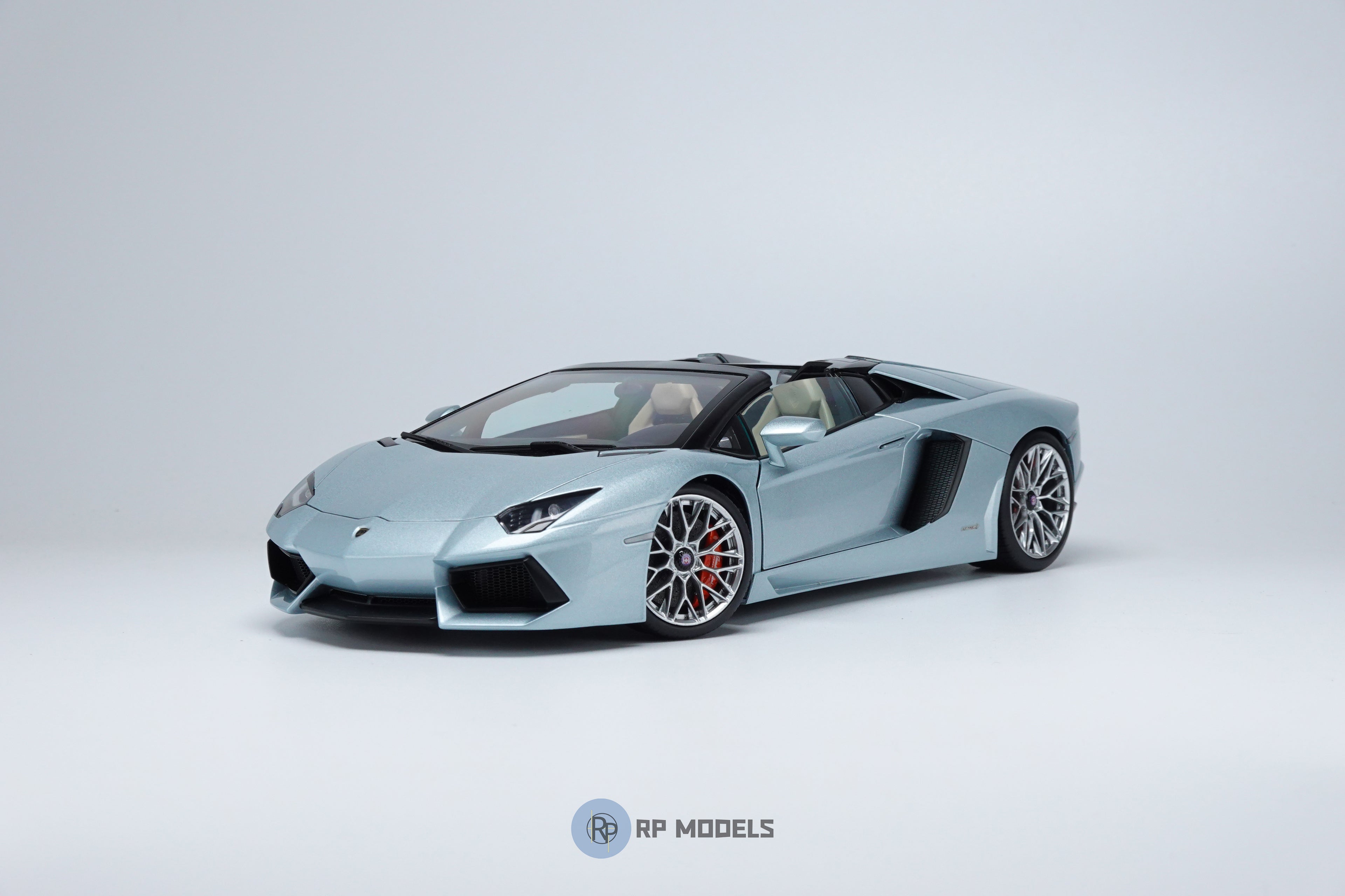 Aventador HRE P200 Wheels and Suspension Kit (Painted)