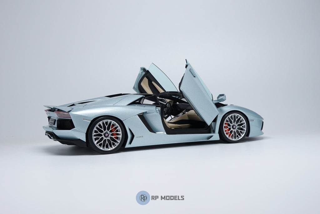 Aventador HRE P200 Wheels and Suspension Kit (Painted)