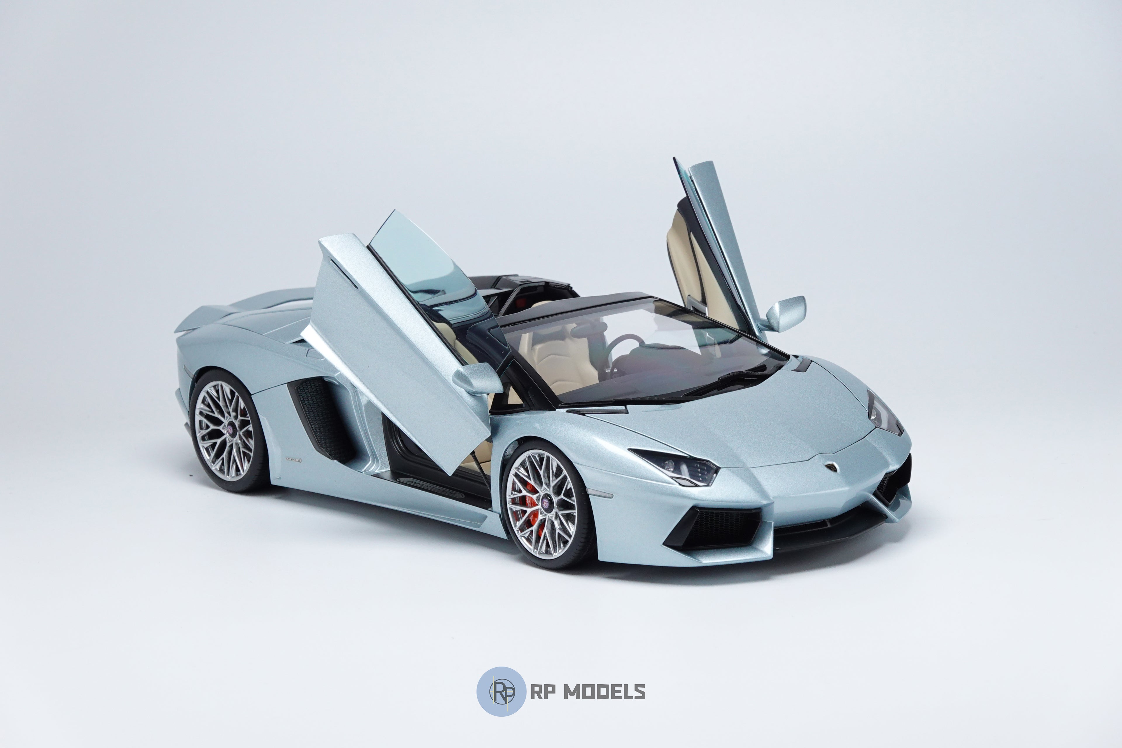 Aventador HRE P200 Wheels and Suspension Kit (Painted)