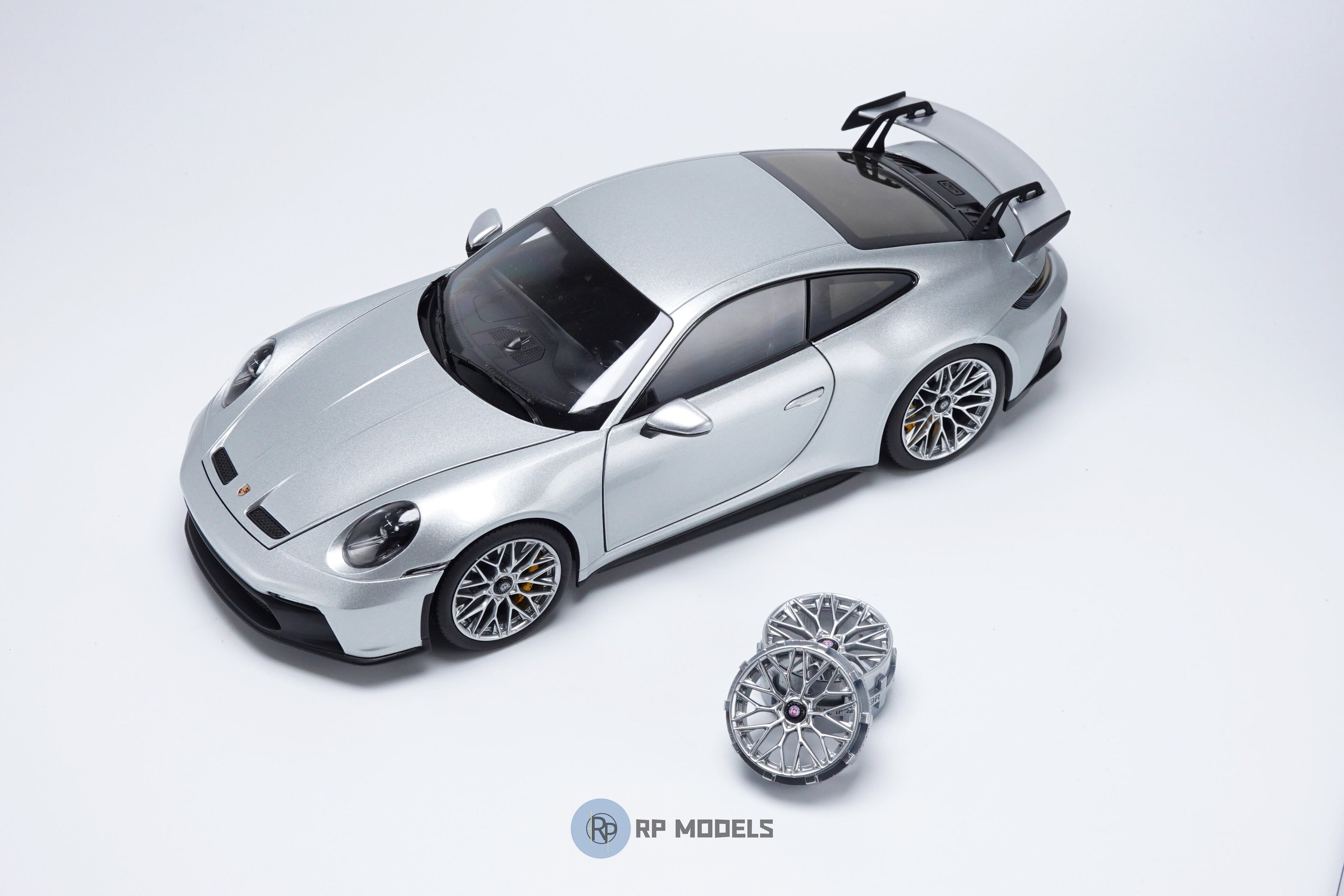 Norev Porsche 911 GT3 Wheels Kit (Painted)