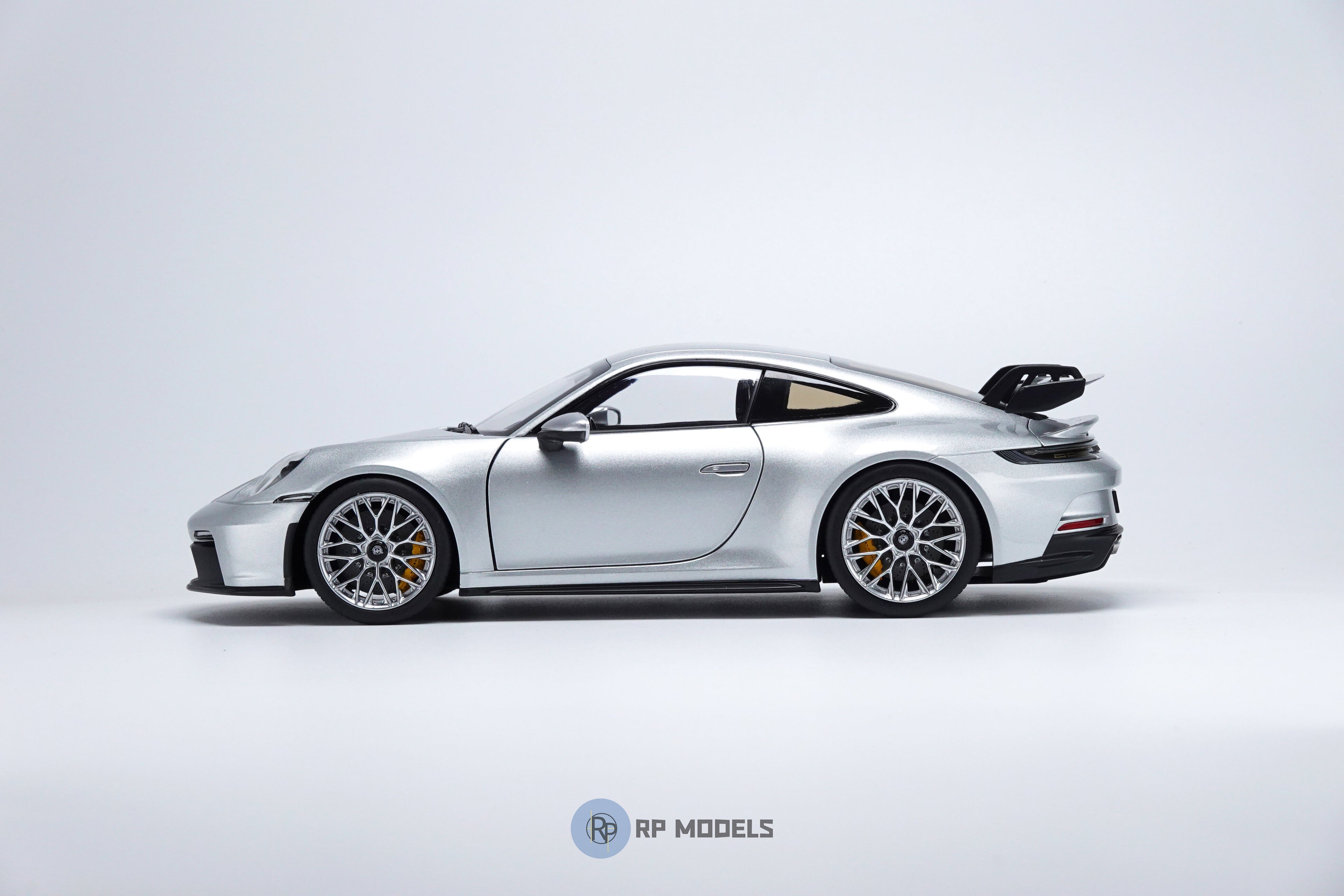 Norev Porsche 911 GT3 Wheels Kit (Painted)