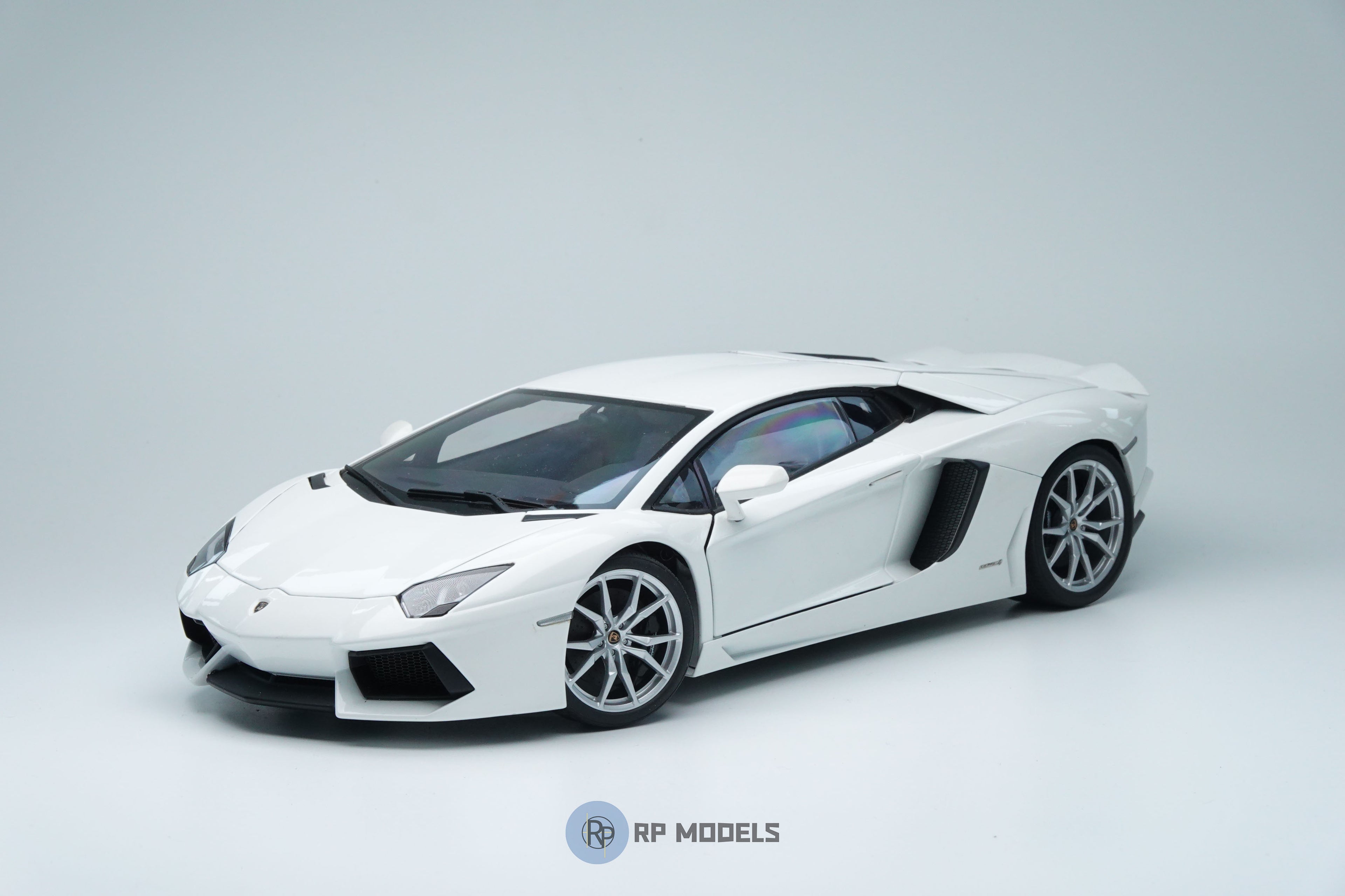 Aventador Wheels and Suspension Kit (Painted)