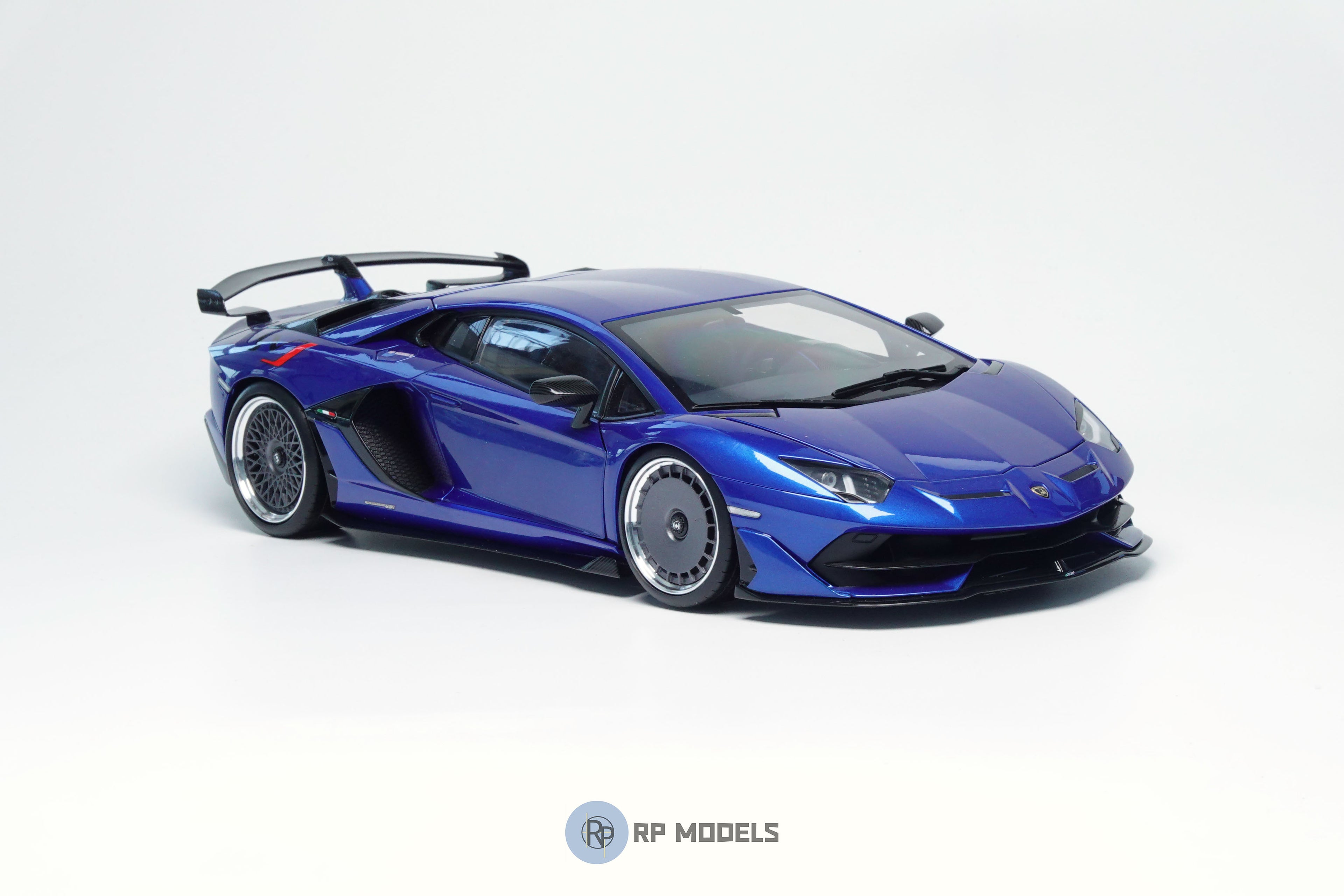 Aventador Wheels and Suspension Kit (Painted)