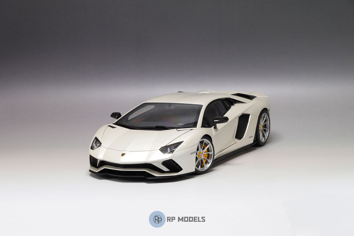 Aventador Wheels and Suspension Kit (Painted)