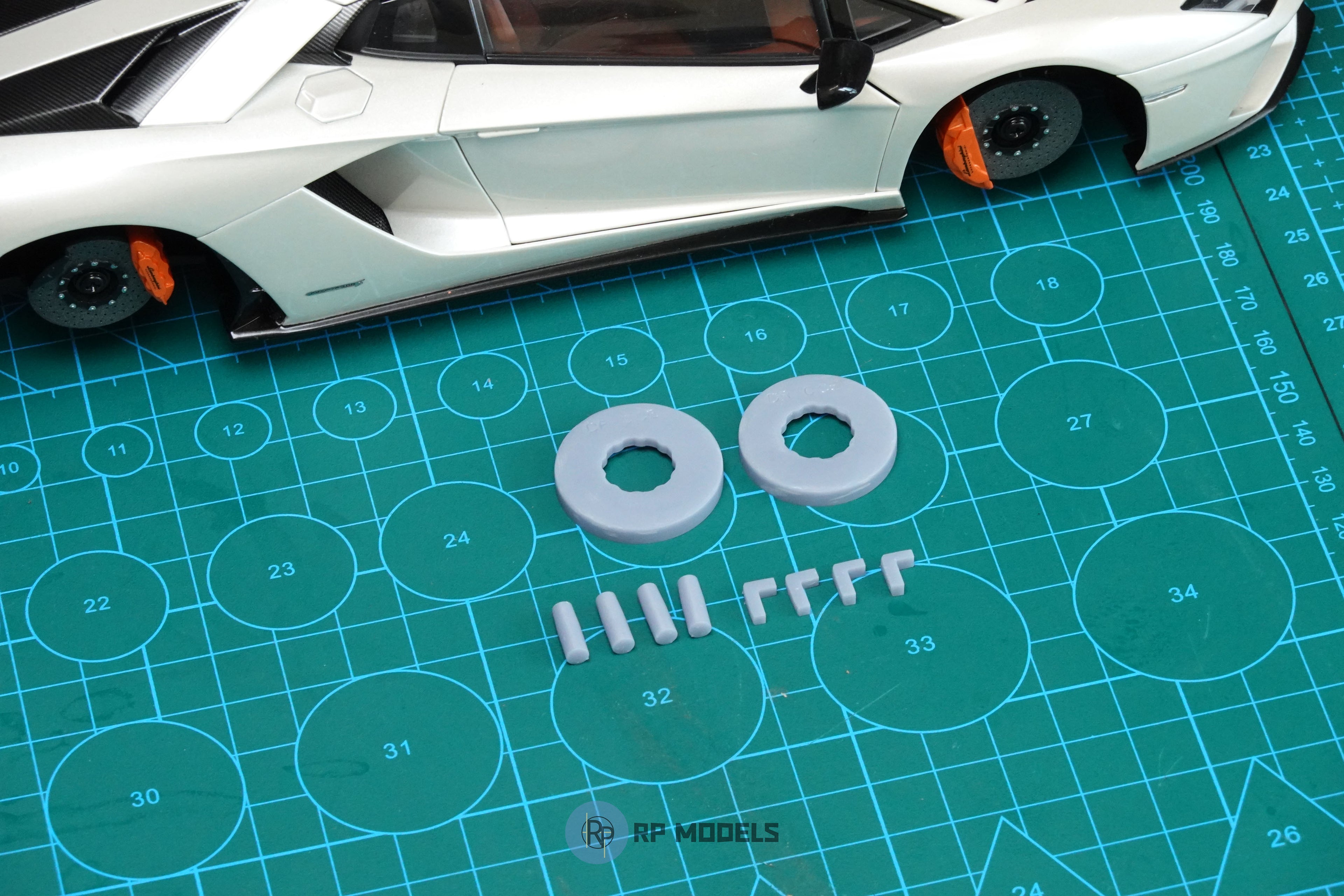 Aventador Suspension Kit Handy Helper Tool