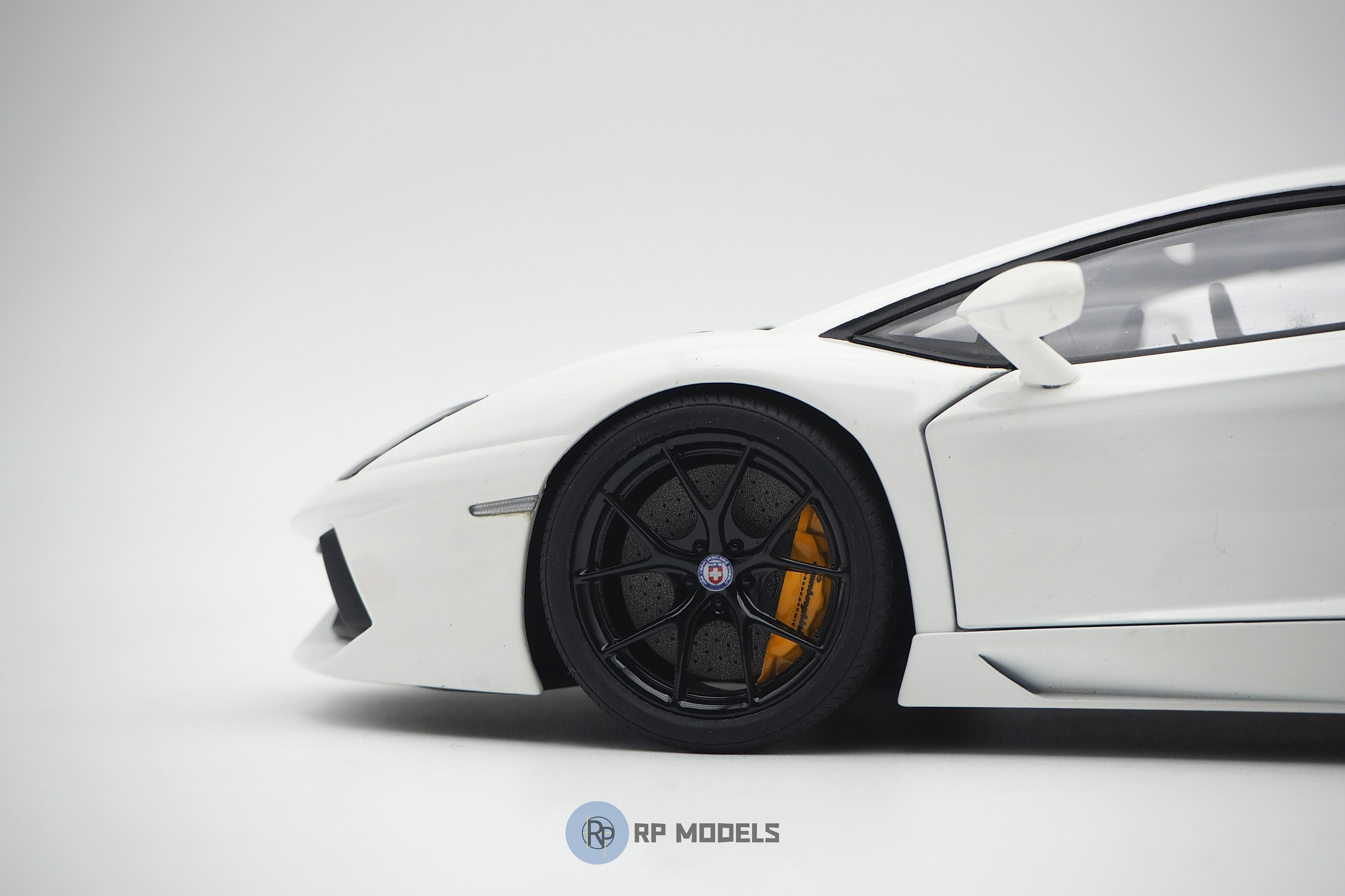 Aventador HRE P101 Wheels and Suspension Kit (Painted)